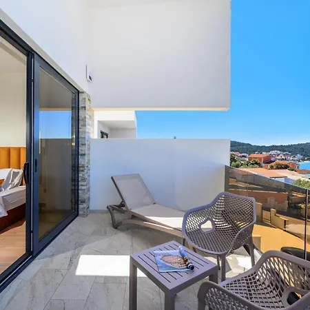 Ramarin 1 With Heated Pool, Jacuzzi And Sauna By The Sea In Villa *