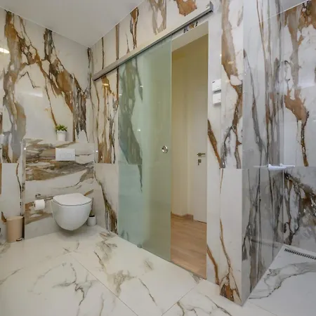 Villa Ramarin 1 With Heated Pool, Jacuzzi And Sauna By The Sea In
