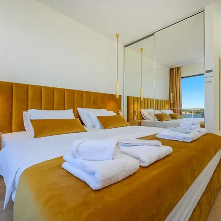 Ramarin 1 With Heated Pool, Jacuzzi And Sauna By The Sea In * Rogoznica (Sibenik-Knin)