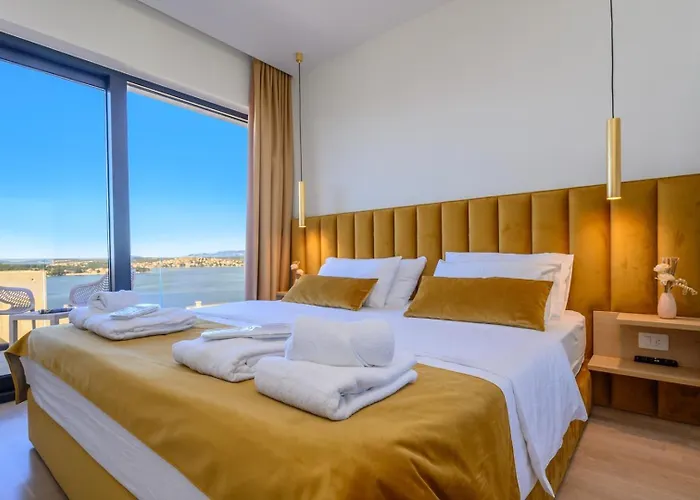 Ramarin 1 With Heated Pool, Jacuzzi And Sauna By The Sea In *