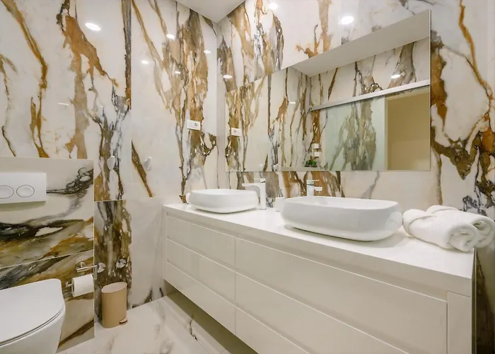 Ramarin 1 With Heated Pool, Jacuzzi And Sauna By The Sea In Villa Rogoznica (Sibenik-Knin)