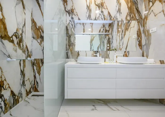 Ramarin 1 With Heated Pool, Jacuzzi And Sauna By The Sea In Rogoznica (Sibenik-Knin)