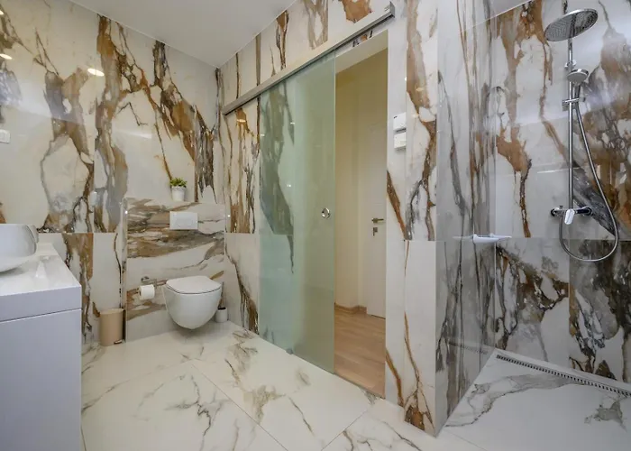 Villa Ramarin 1 With Heated Pool, Jacuzzi And Sauna By The Sea In